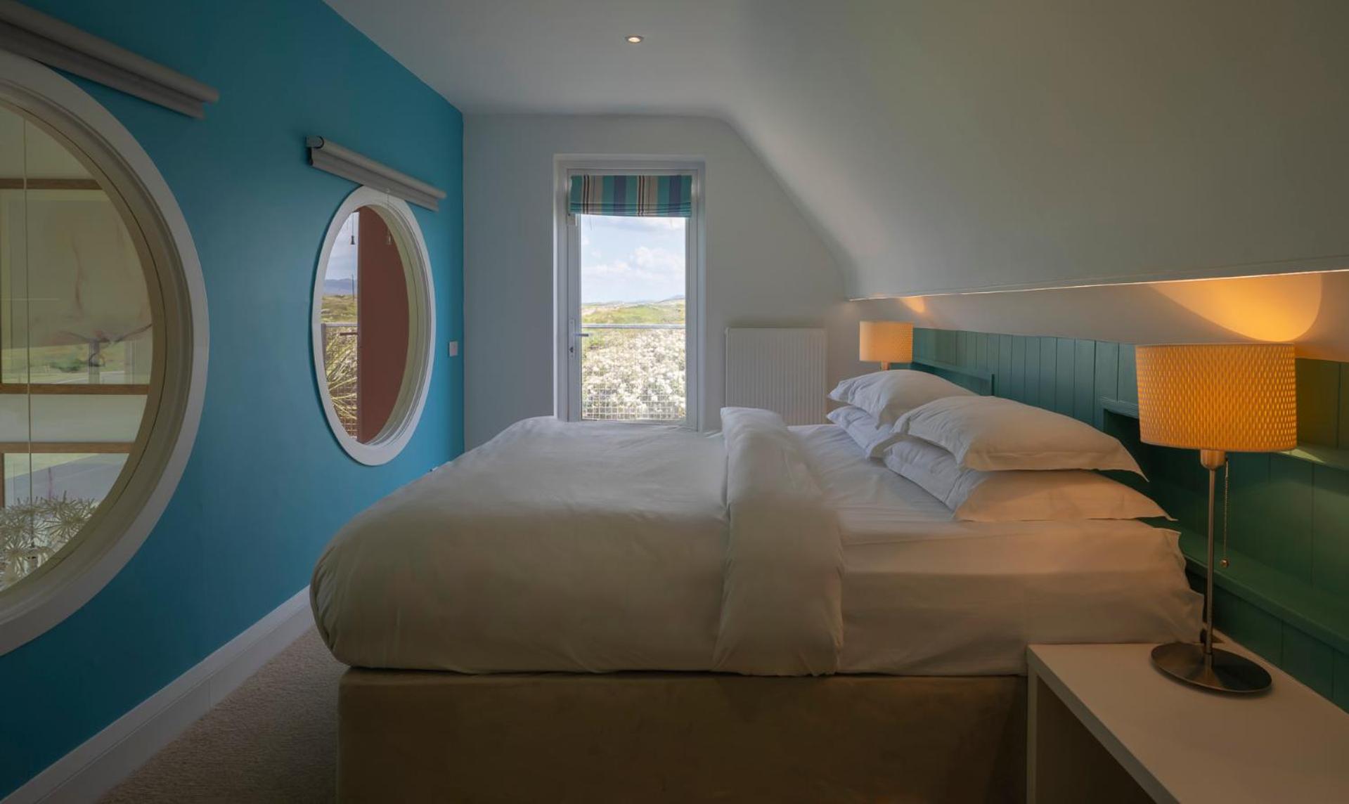 Connemara Sands Hotel & Spa 클리프덴 외부 사진