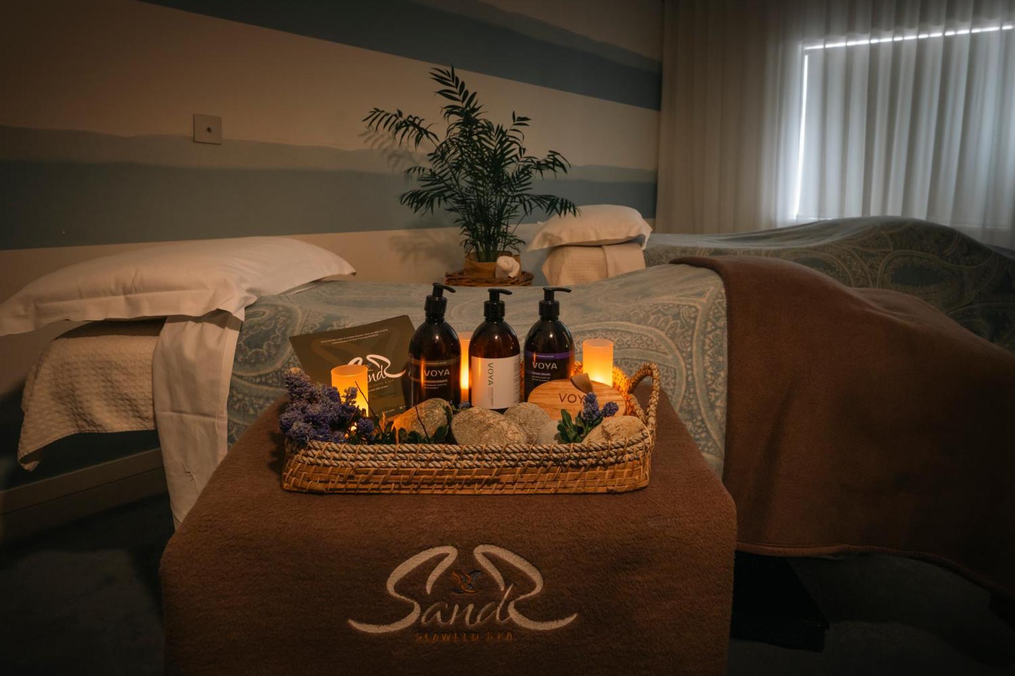 Connemara Sands Hotel & Spa 클리프덴 외부 사진