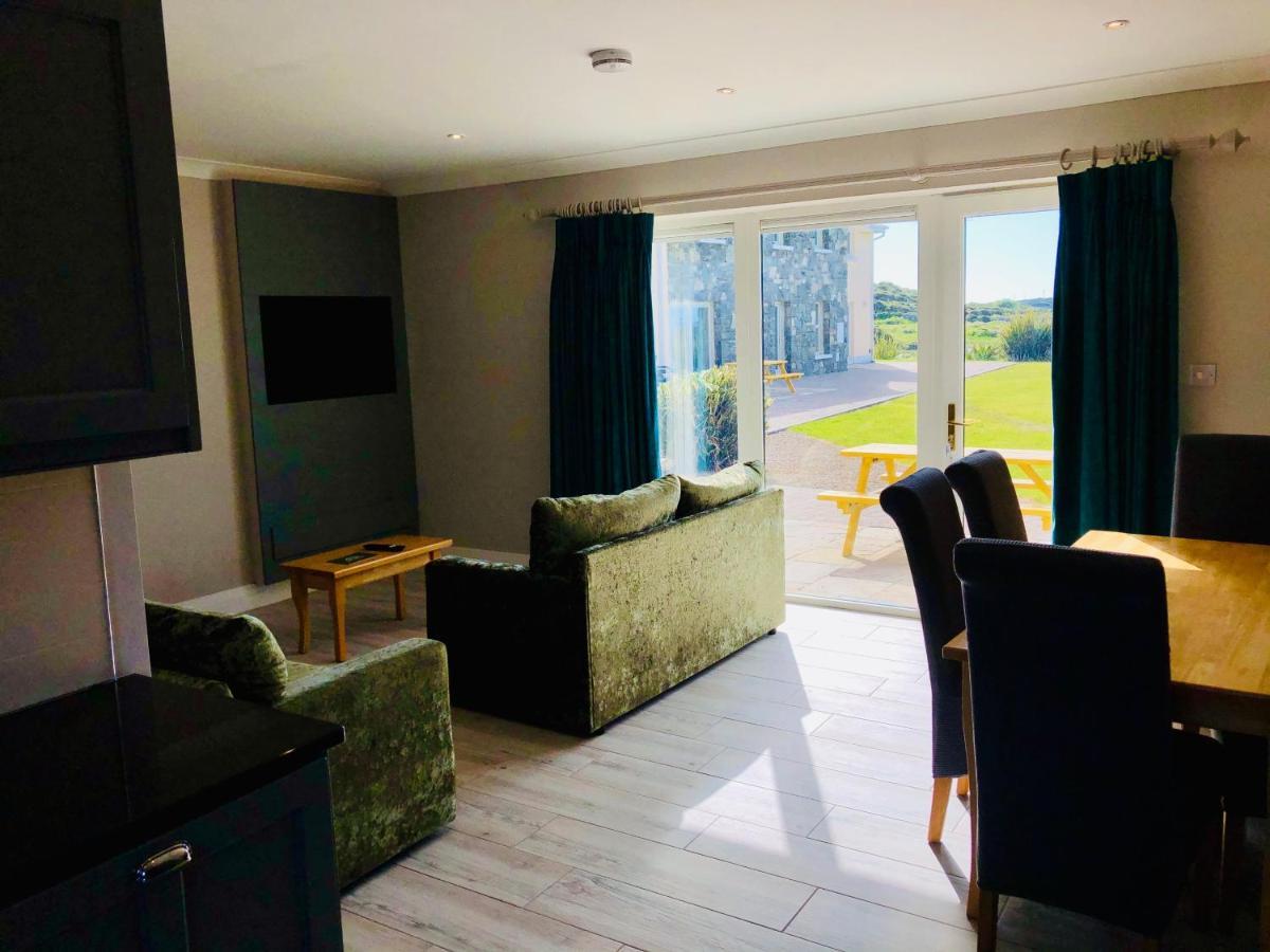 Connemara Sands Hotel & Spa 클리프덴 외부 사진